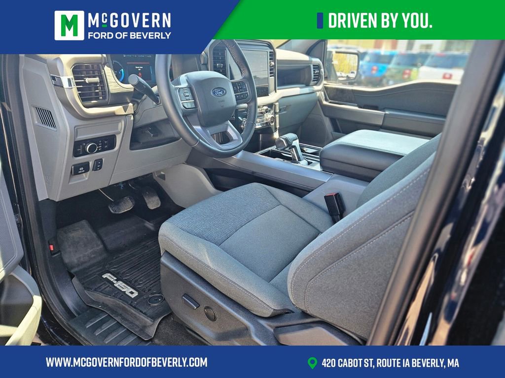 Used 2025 Ford F150 Lightning XLT AWD/4WD image 18