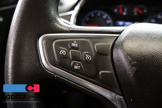 Used 2018 Chevrolet Malibu LT FWD image 17