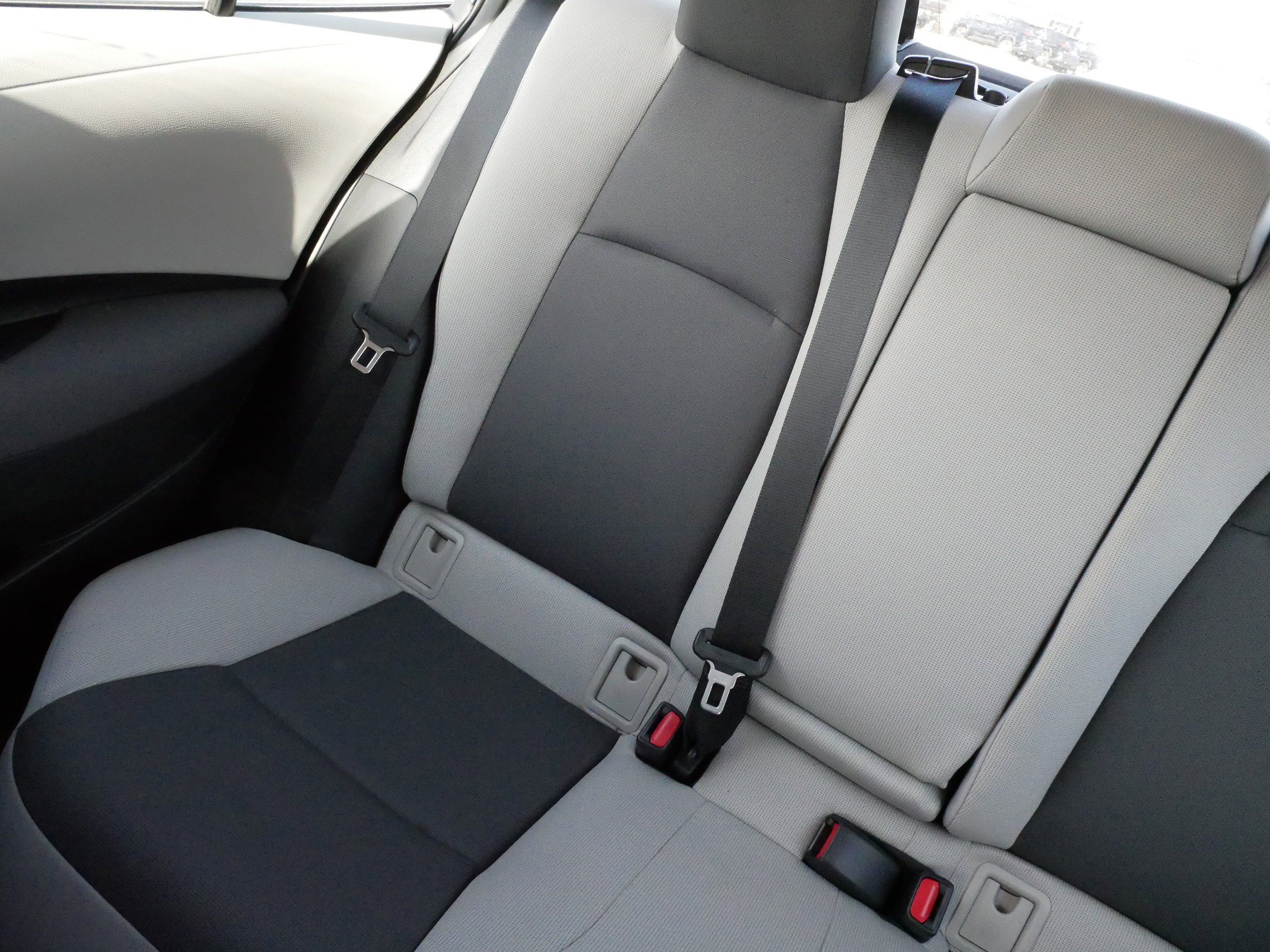 Used 2025 Toyota Corolla LE FWD image 12