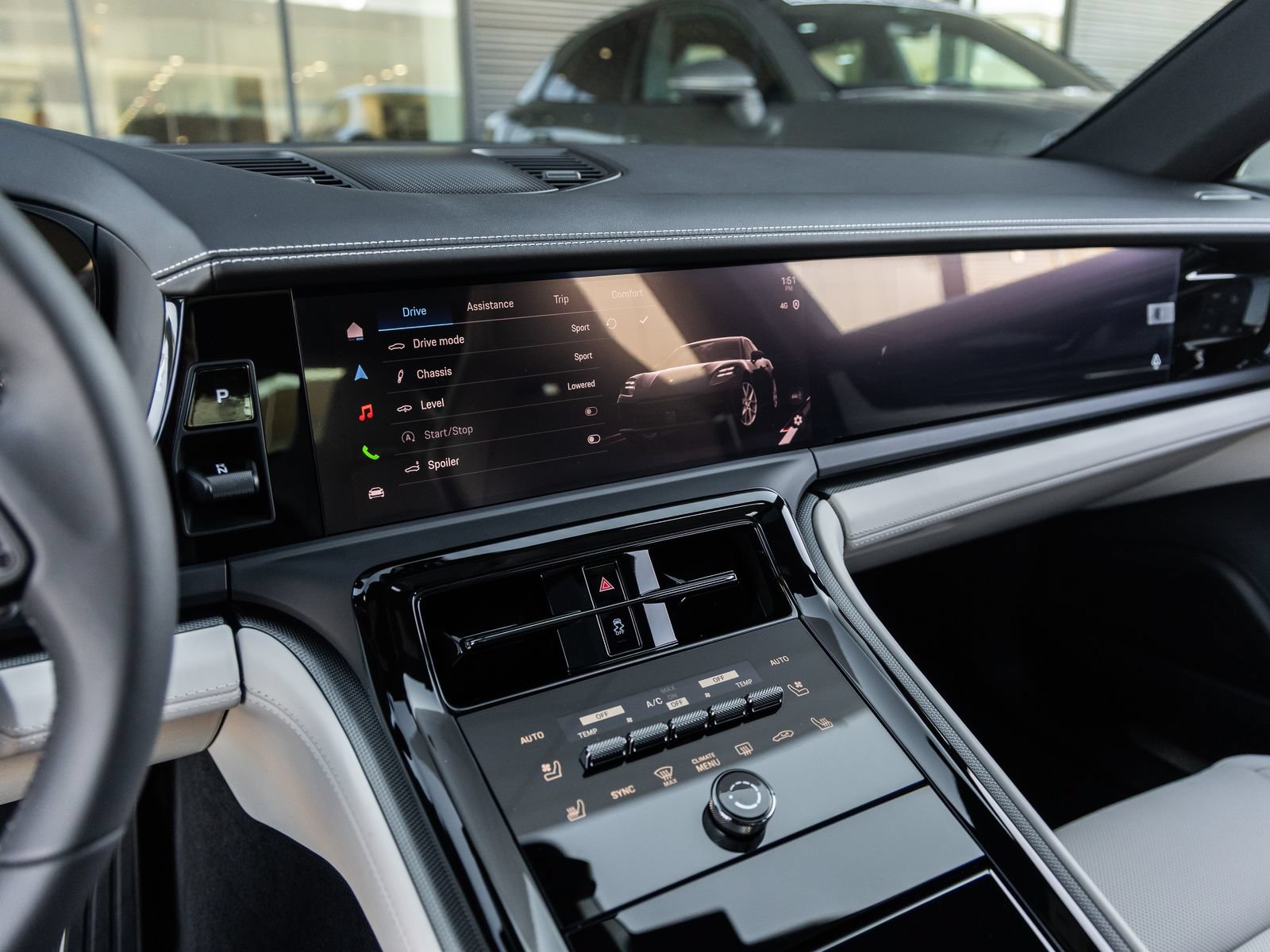 Certified 2026 Porsche Panamera 4 AWD/4WD image 28