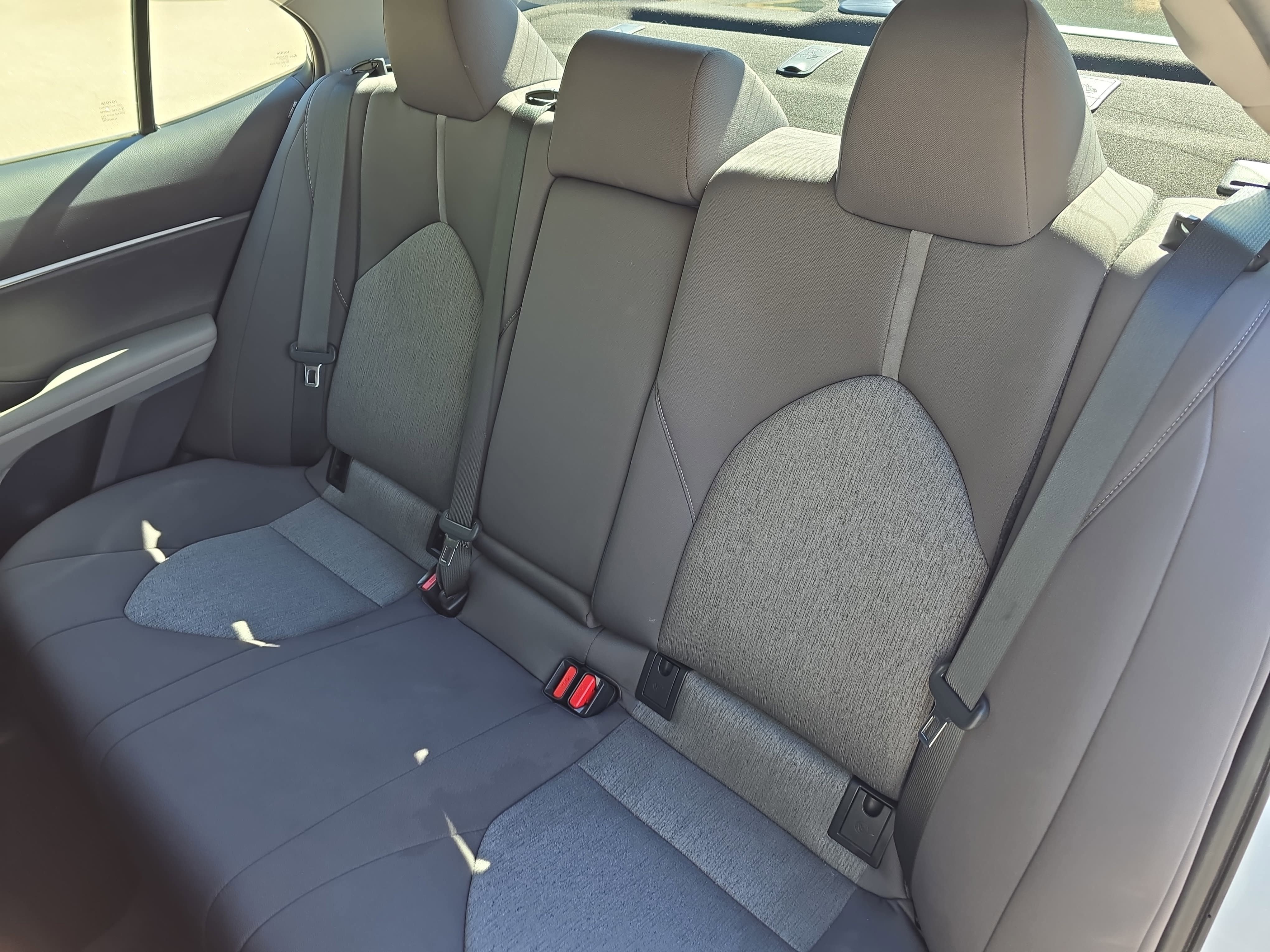 Used 2023 Toyota Camry LE FWD image 13