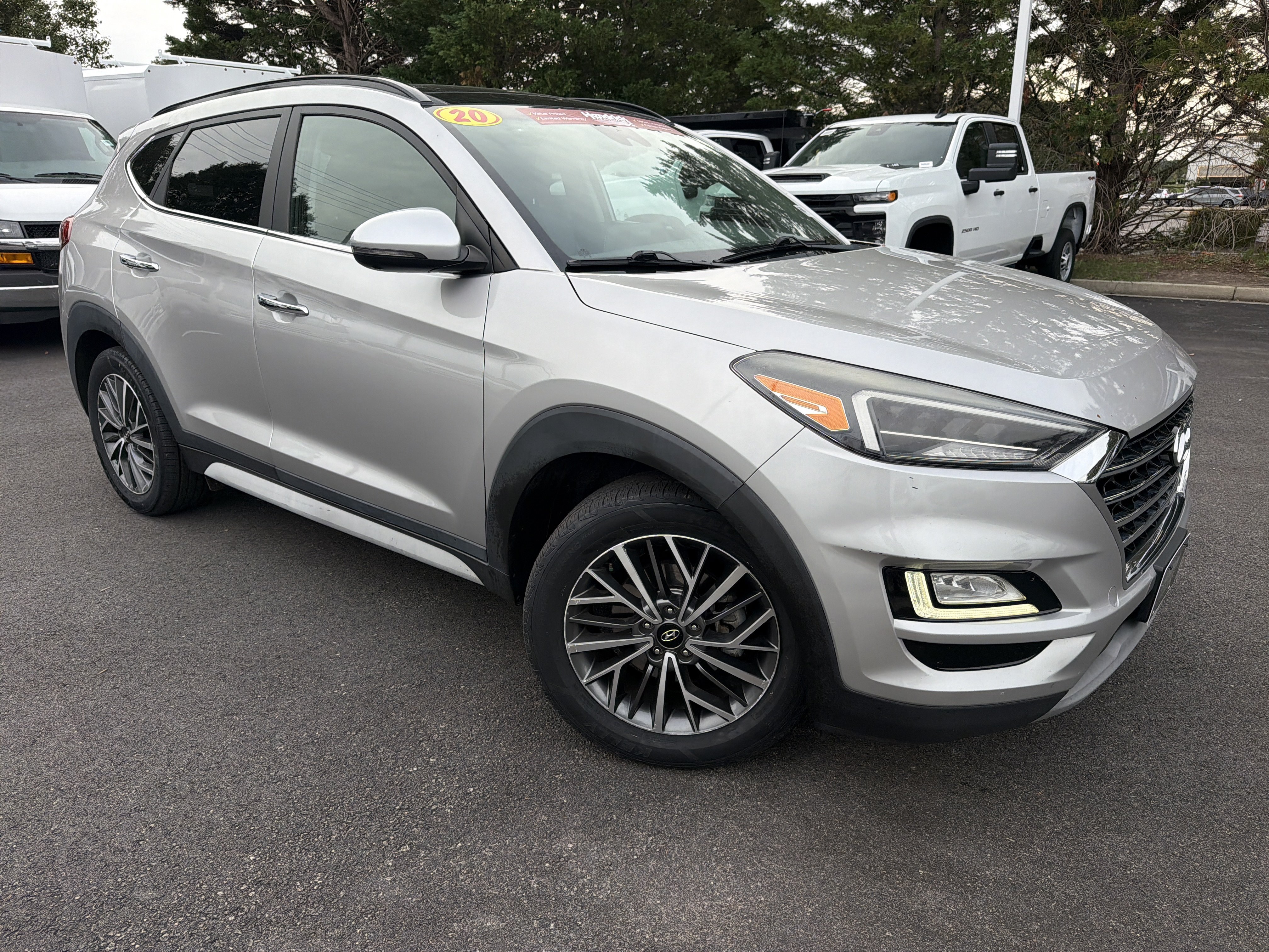 Used 2020 Hyundai Tucson Ultimate w/ Cargo Package AWD/4WD image 2