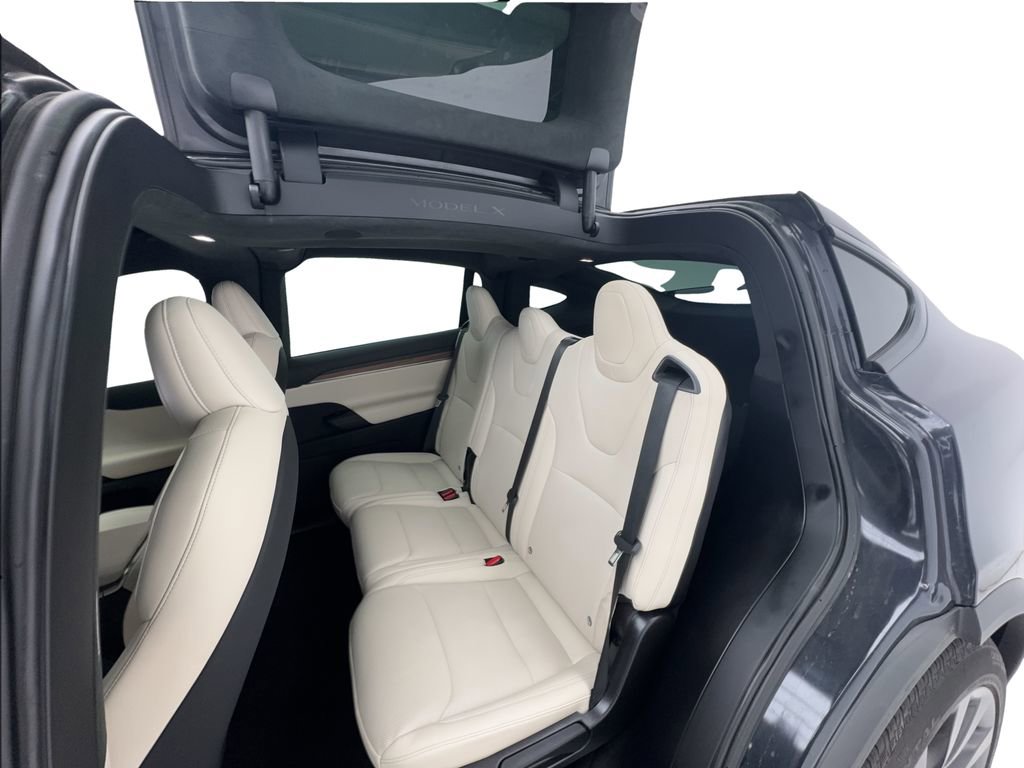 Used 2025 Tesla Model X AWD/4WD image 31