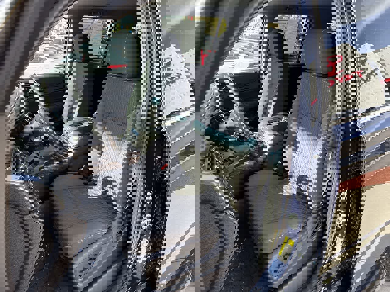 Used 2020 Chevrolet Tahoe LS w/ Max Trailering Package AWD/4WD image 11