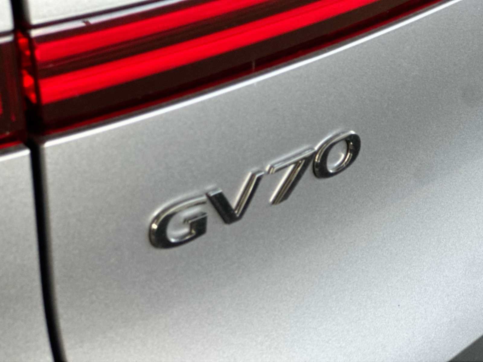 New 2026 Genesis GV70 2.5T Sport Prestige AWD/4WD image 10