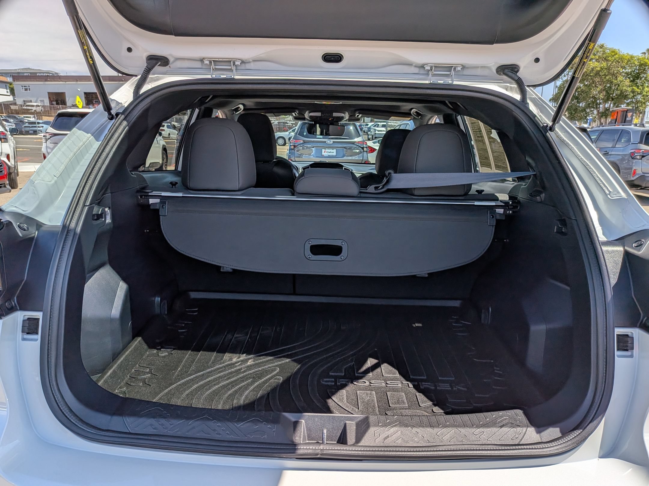Used 2025 Subaru Crosstrek 2.5i Sport w/ Crosstrek Mirror Package AWD/4WD image 31