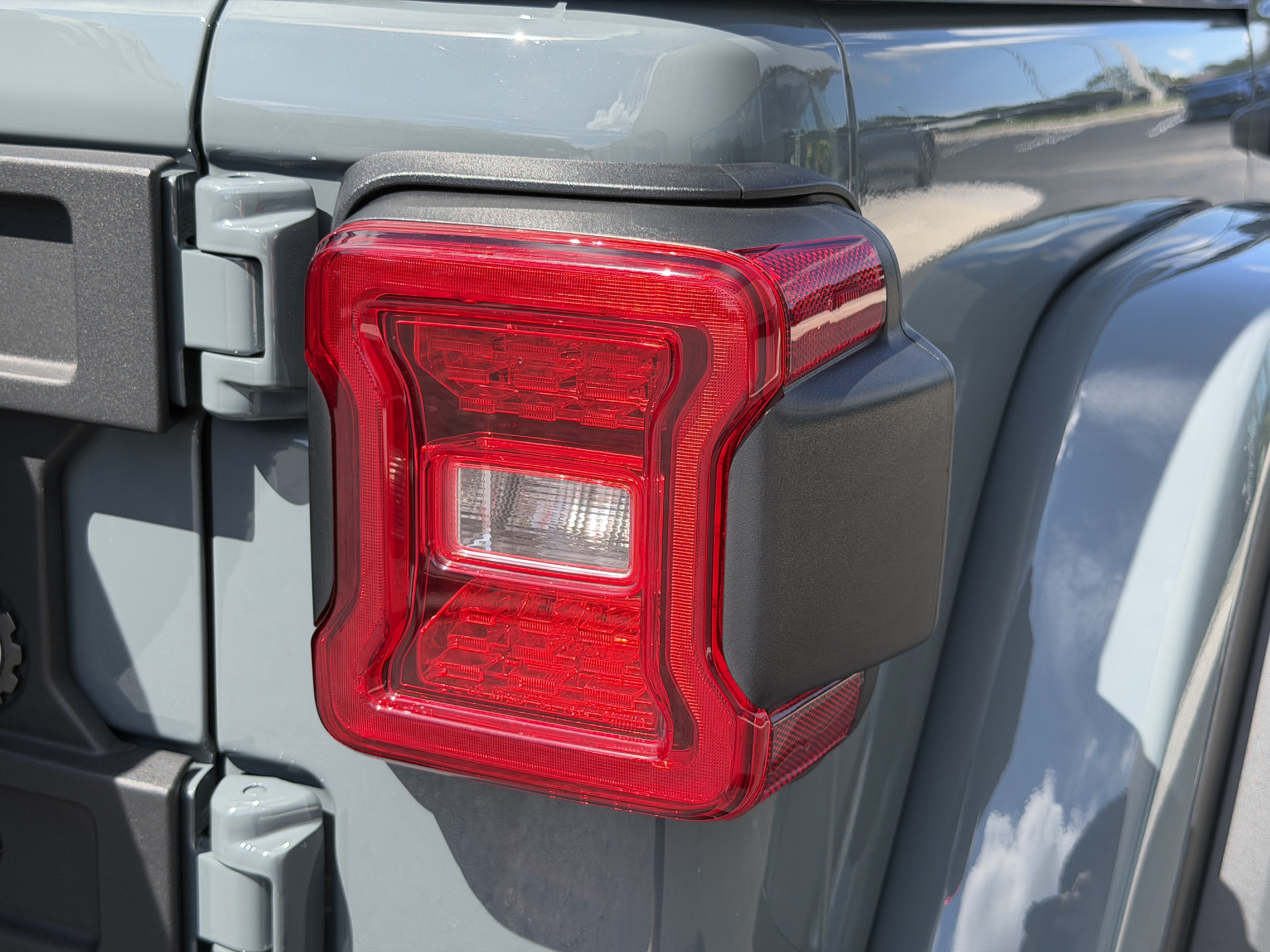 Used 2024 Jeep Wrangler Unlimited Rubicon 392 AWD/4WD image 14