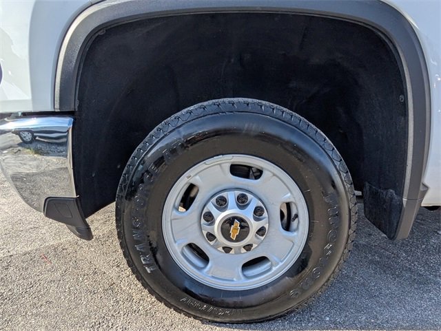 Used 2024 Chevrolet Silverado 2500 W/T w/ WT Convenience Package image 9