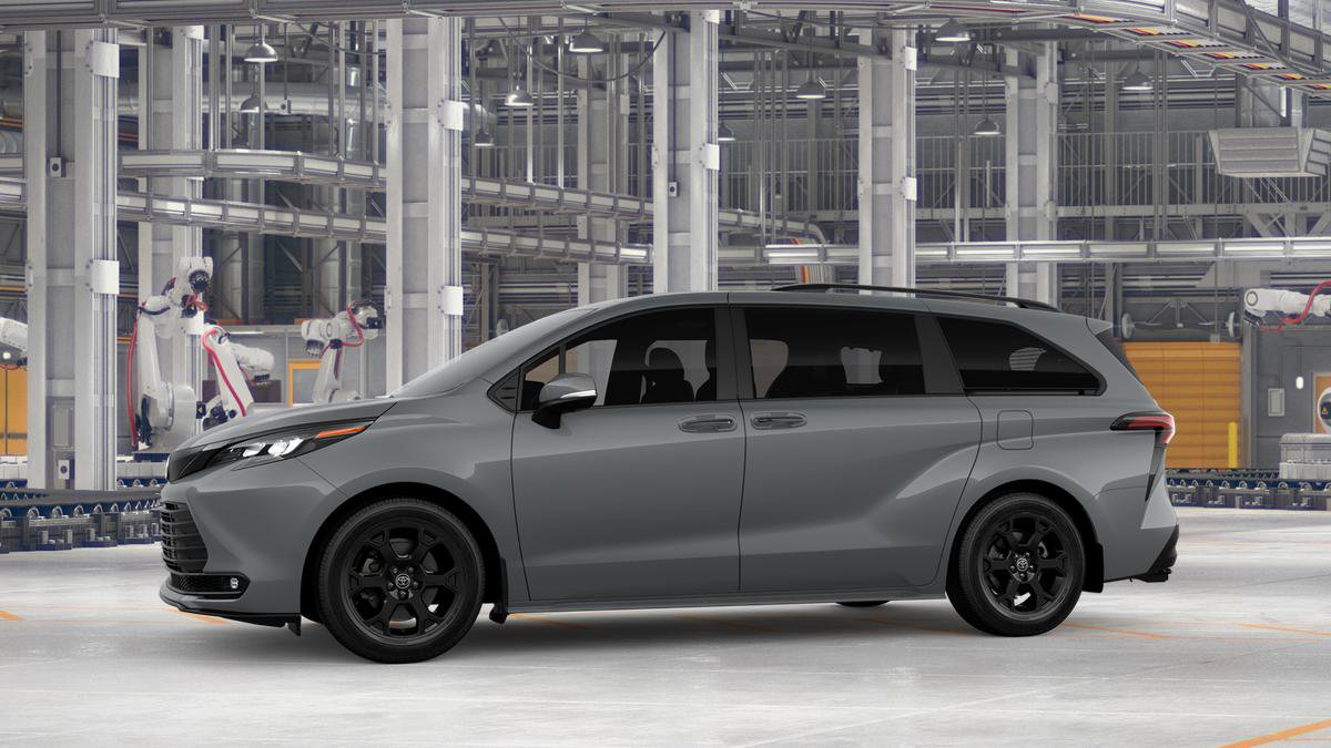 New 2026 Toyota Sienna XLE Woodland Edition image 3