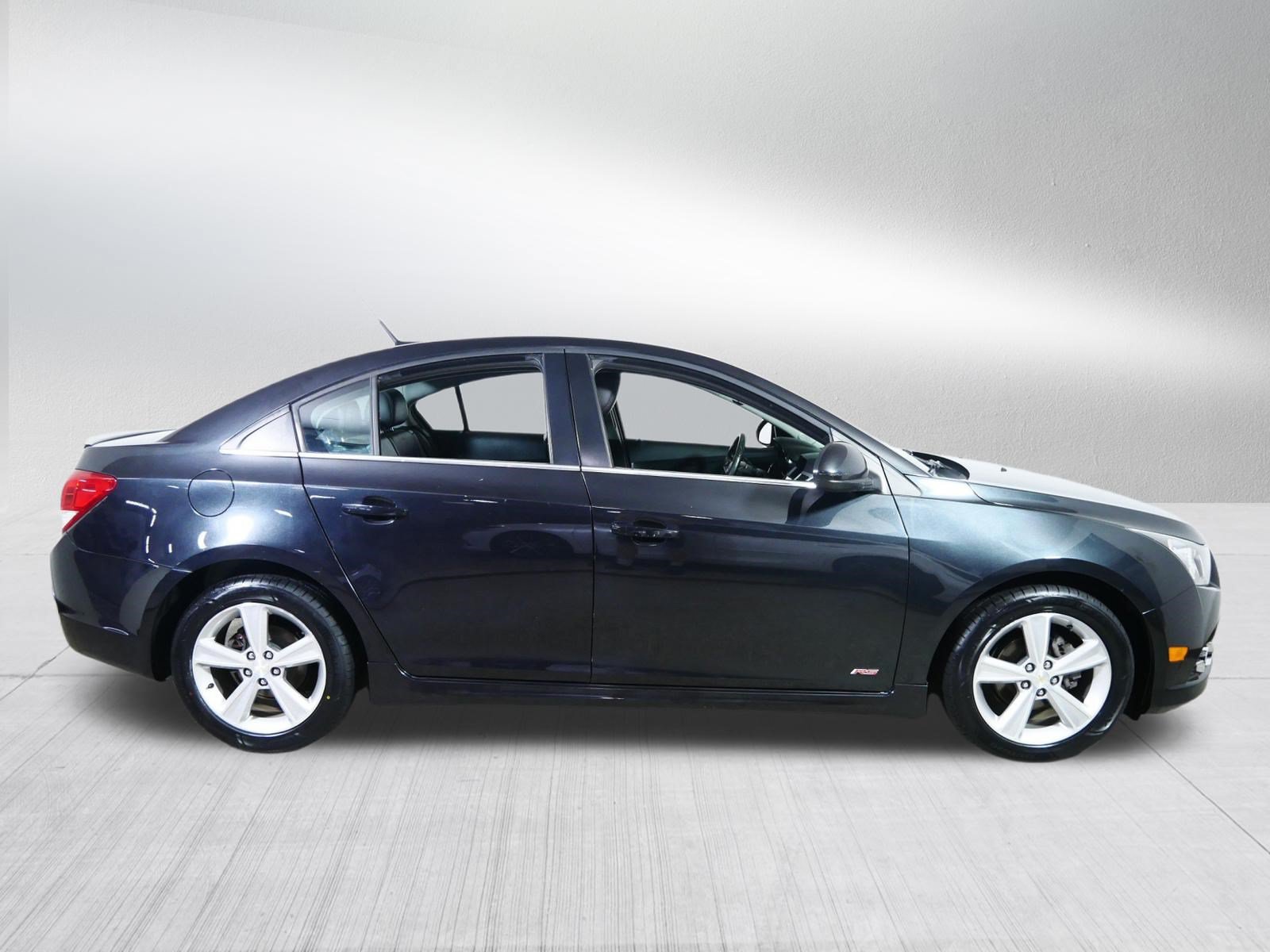 Used 2014 Chevrolet Cruze LT w/ RS Package FWD image 8