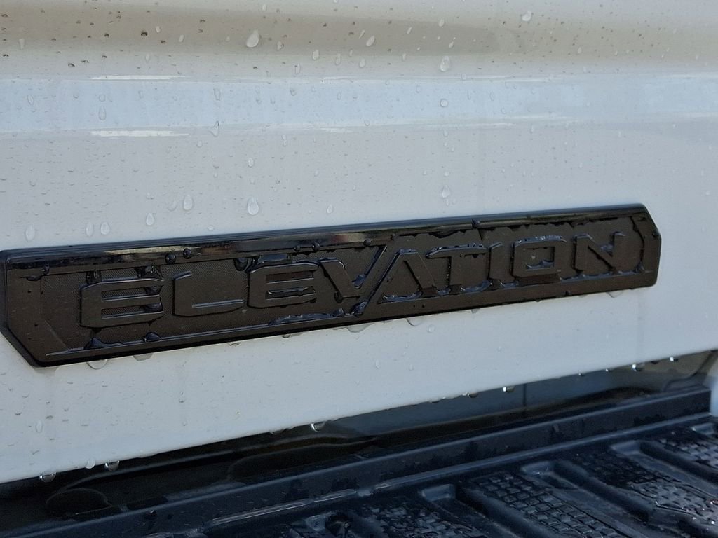 Used 2024 GMC Sierra 1500 Elevation w/ Elevation Premium Package AWD/4WD image 32