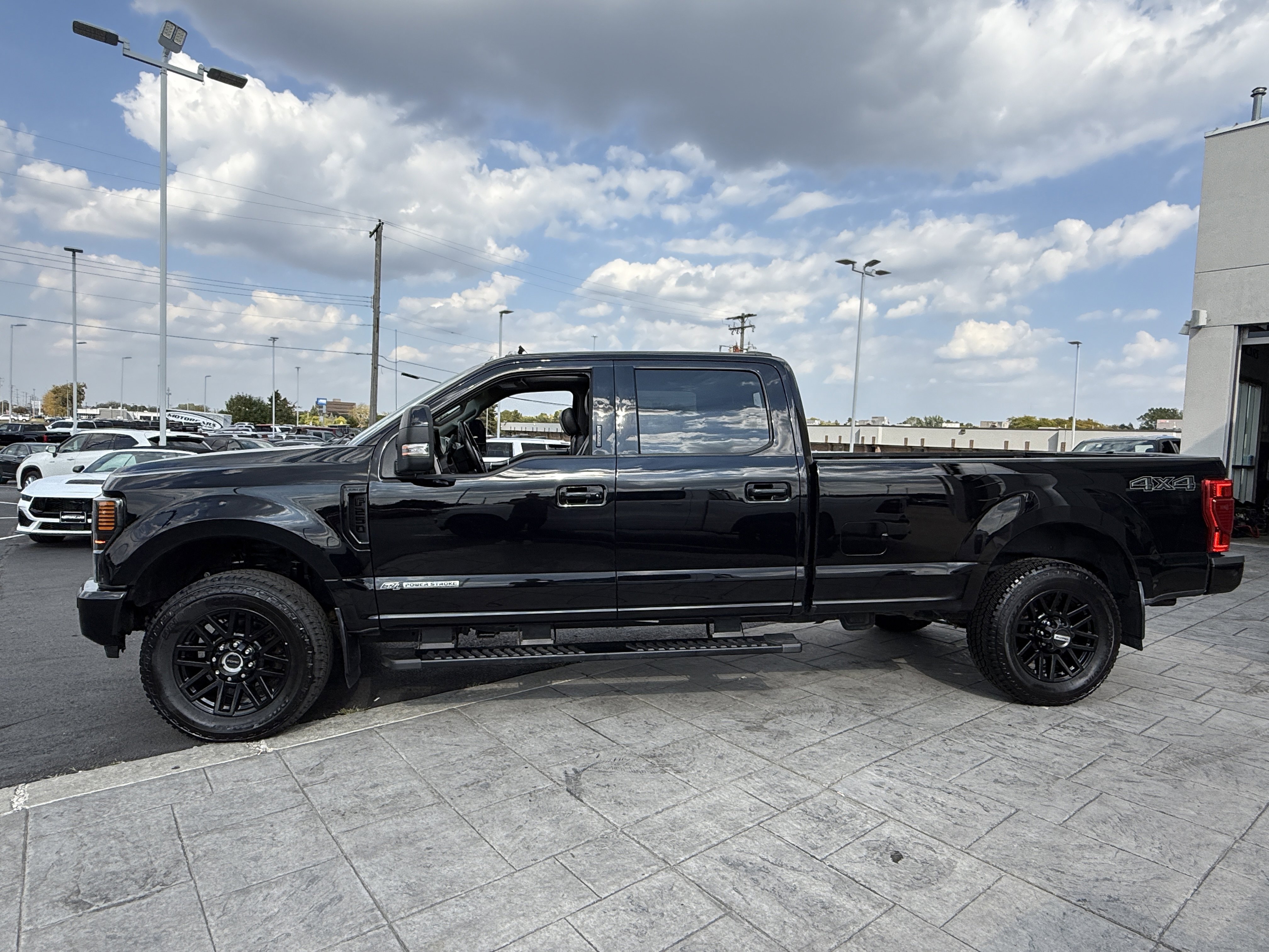 Used 2021 Ford F250 Lariat image 5