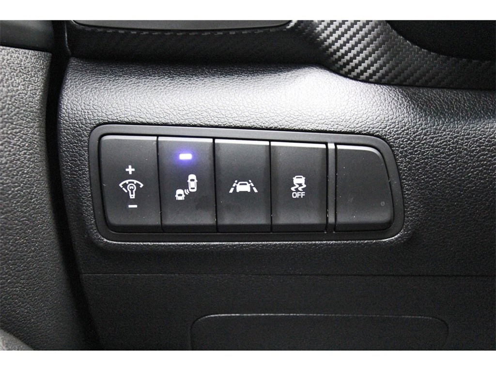 Used 2020 Hyundai Tucson SEL w/ Cargo Package image 17