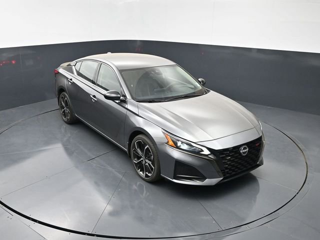 Certified 2023 Nissan Altima 2.5 SR AWD/4WD image 18