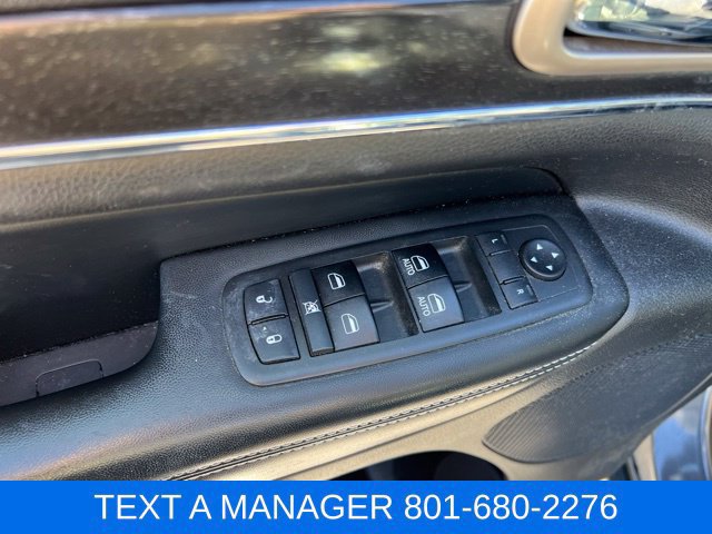 Used 2017 Jeep Grand Cherokee Limited w/ Luxury Group II AWD/4WD image 16