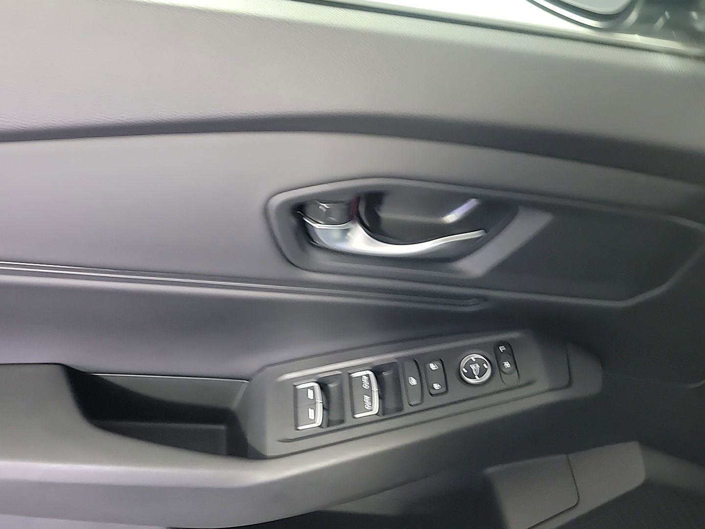 Certified 2024 Honda Accord EX image 30