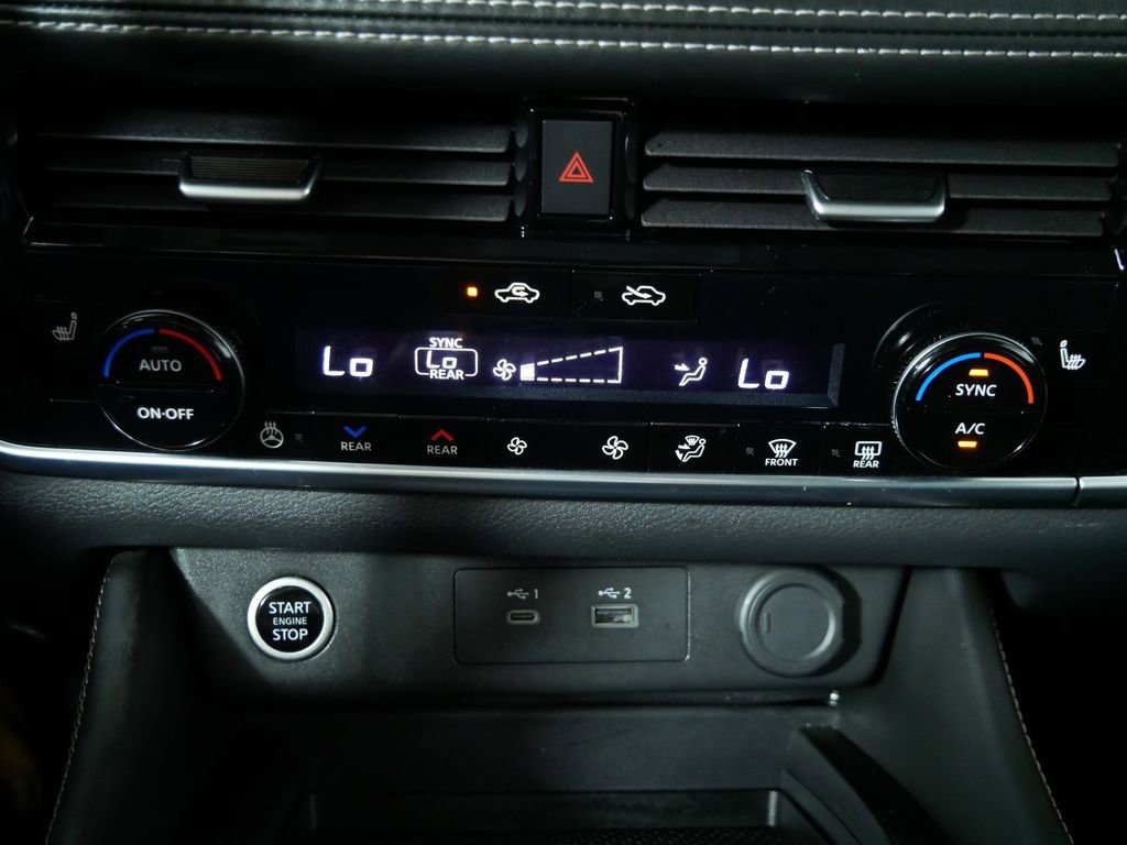 Used 2023 Nissan Rogue SL w/ SL Premium Package AWD/4WD image 29