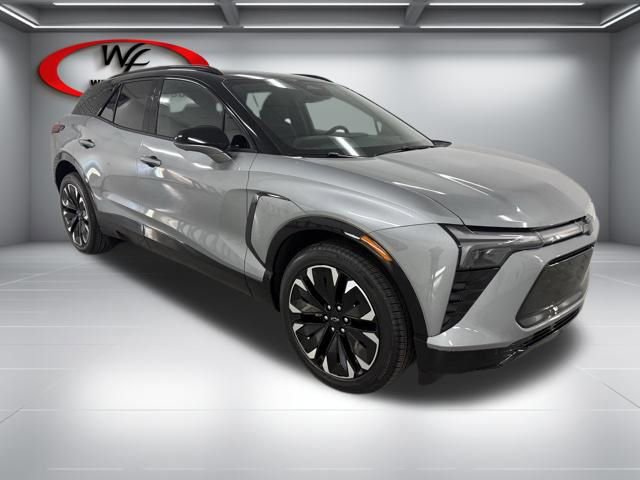 New 2026 Chevrolet Blazer EV RS FWD image 3