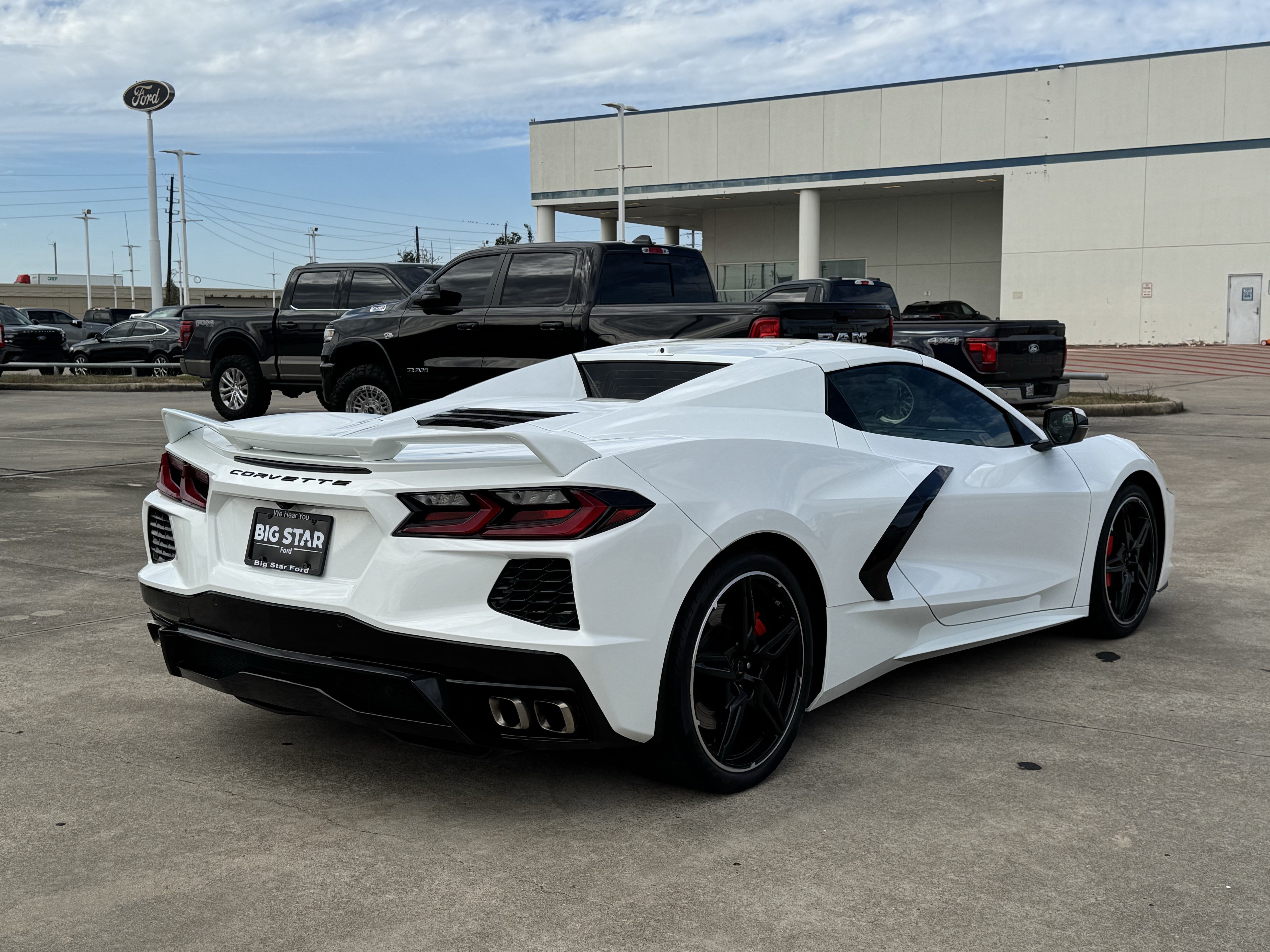 Used 2021 Chevrolet Corvette Stingray Preferred Conv w/ Z51 Performance Package RWD image 7
