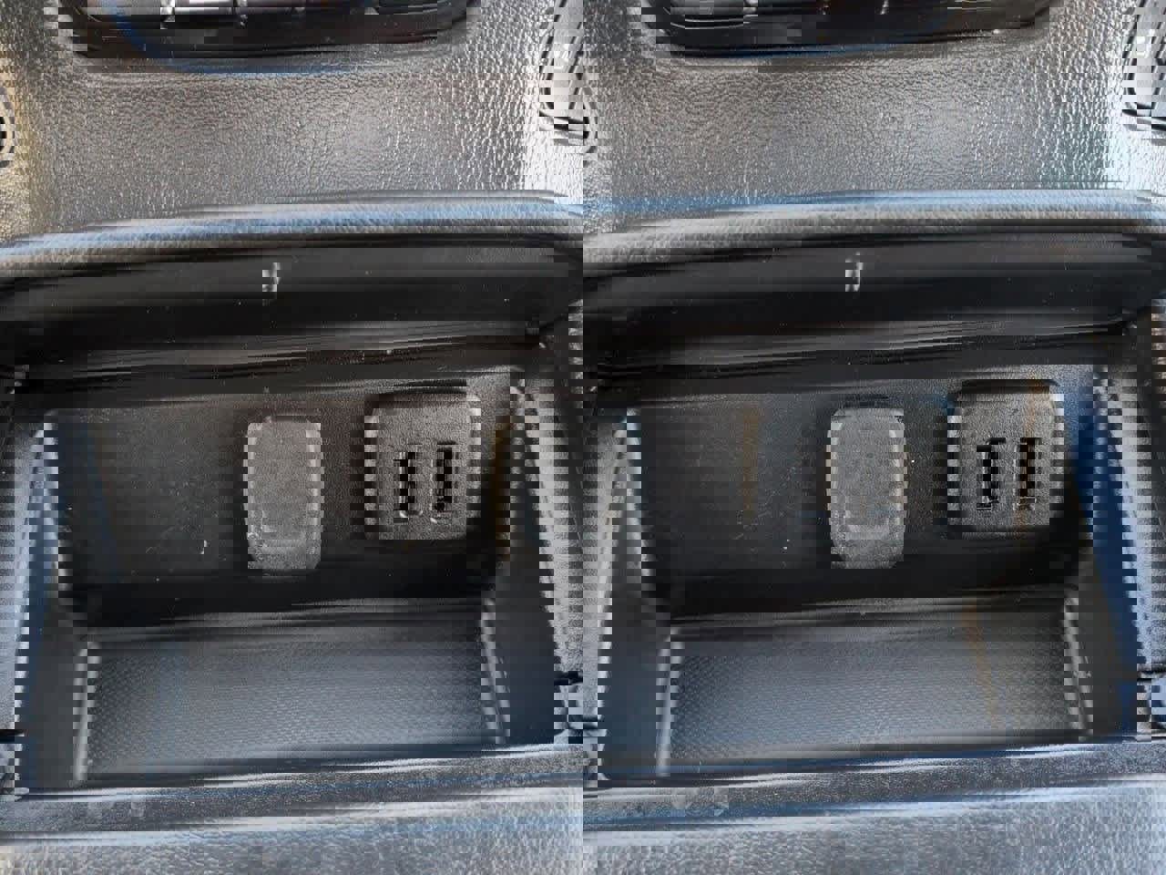 Used 2019 Chevrolet Suburban Premier image 34