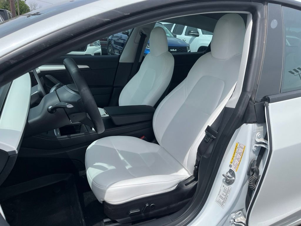 Used 2022 Tesla Model 3 Long Range AWD/4WD image 19