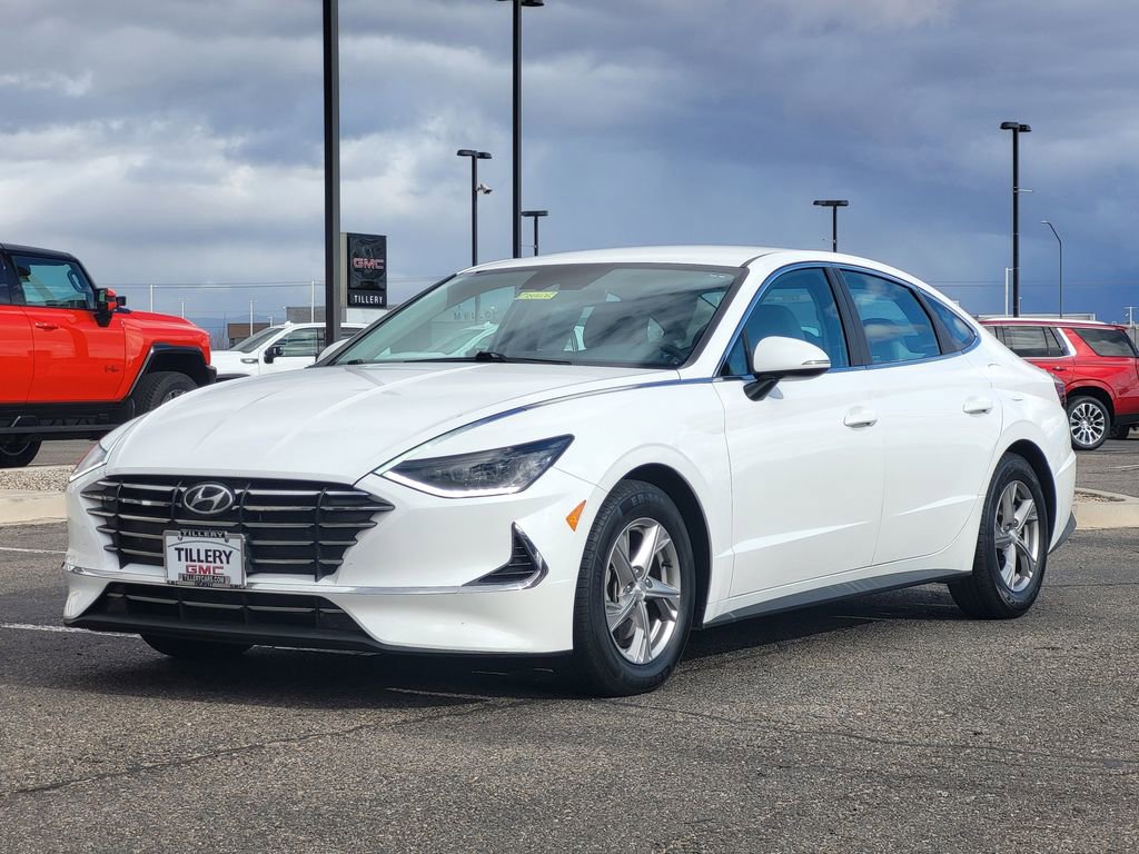 Used 2023 Hyundai Sonata SE w/ Cargo Package image 4