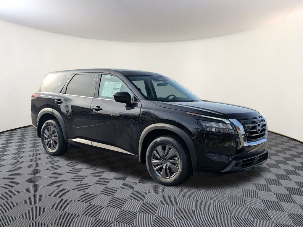 New 2025 Nissan Pathfinder S