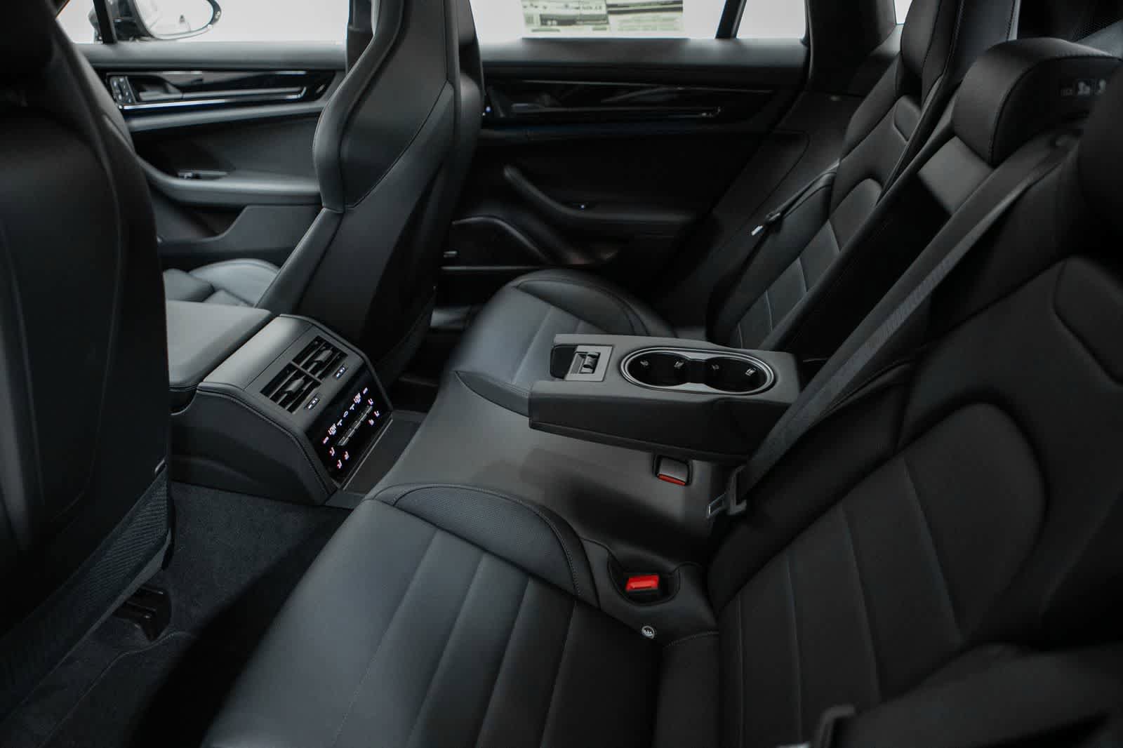 New 2026 Porsche Panamera GTS AWD/4WD image 36