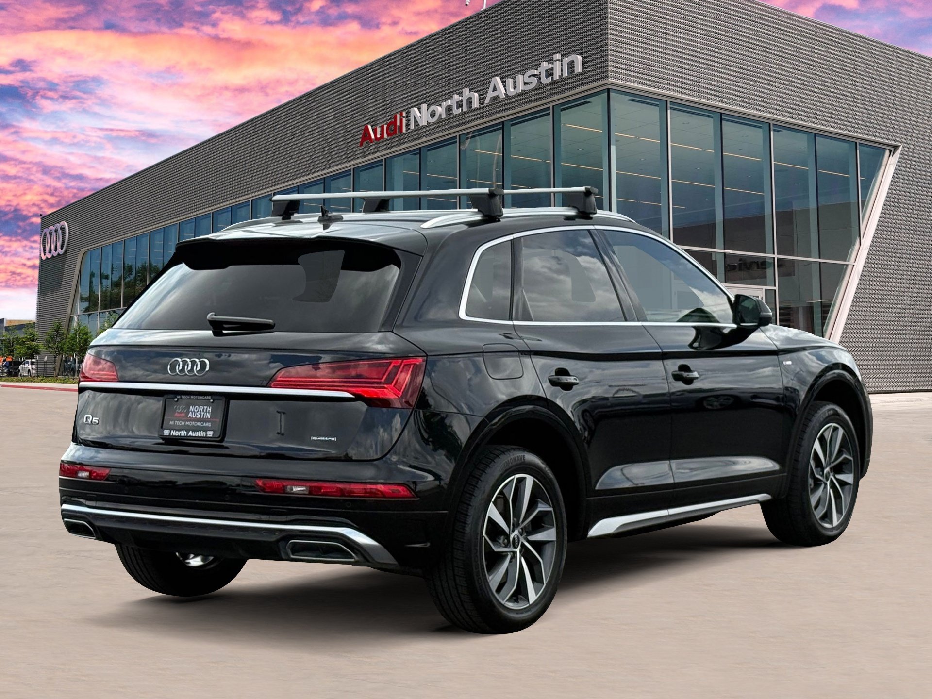 Used 2023 Audi Q5 2.0T Premium Plus w/ Premium Plus Package AWD/4WD image 5