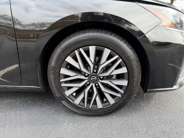Used 2023 Nissan Altima 2.5 SV w/ SV Premium Package FWD image 41