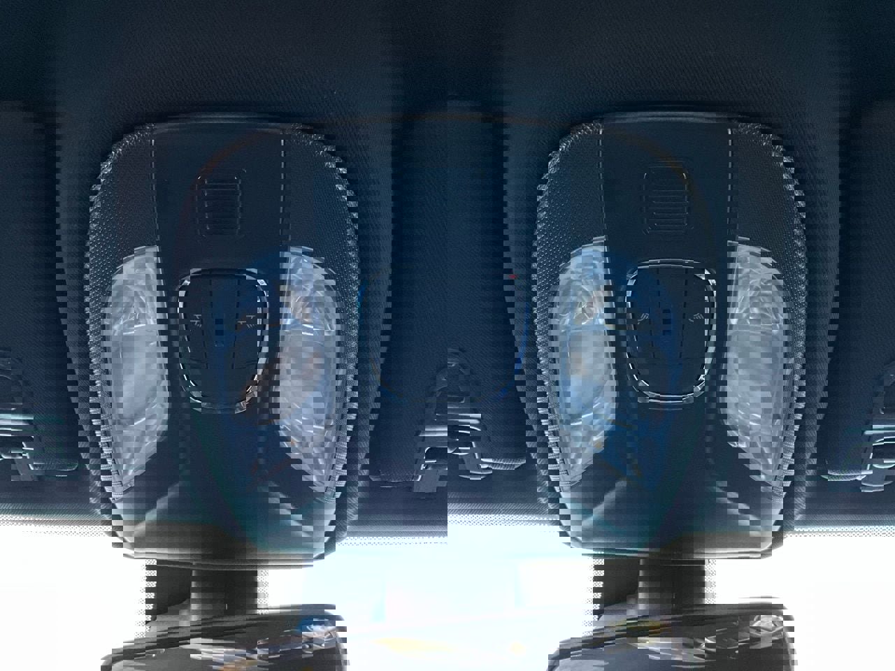 Used 2025 Jeep Compass Trailhawk image 16