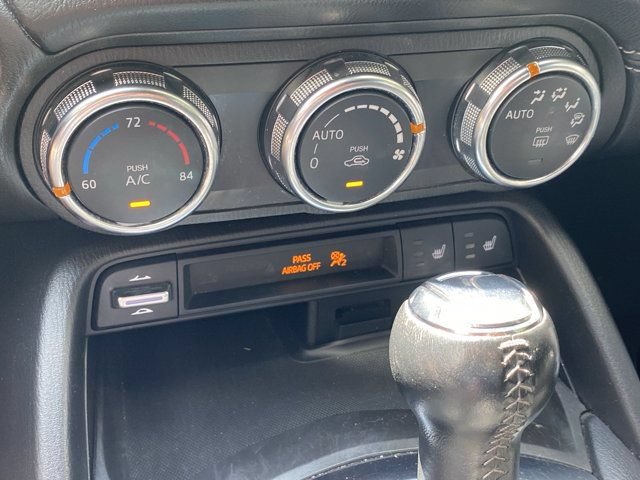 Used 2021 MAZDA MX-5 Miata RF Grand Touring RWD image 16