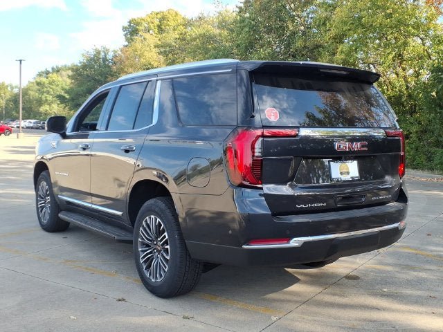 New 2026 GMC Yukon Elevation w/ Elevation Premium Package AWD/4WD image 3