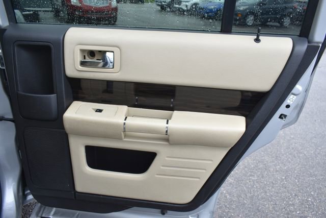 Used 2019 Ford Flex SEL w/ Equipment Group 202A image 48