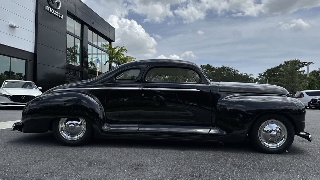 Used 2022 Chrysler Voyager LX image 23