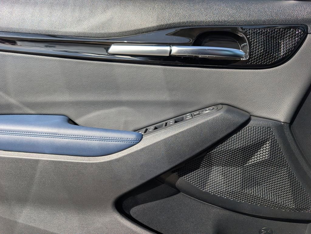 Certified 2024 Kia Seltos S image 12