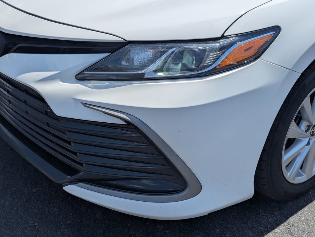 Used 2023 Toyota Camry LE FWD image 12