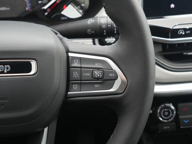 Used 2024 Jeep Compass Limited AWD/4WD image 17