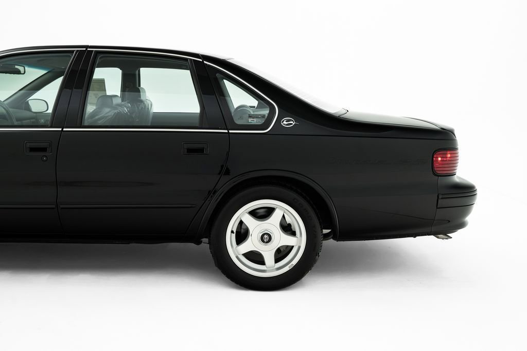 Used 1996 Chevrolet Impala SS image 49