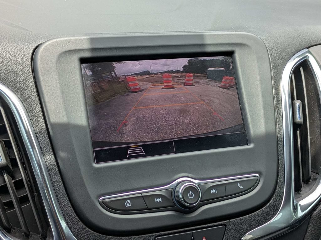 Used 2023 Chevrolet Equinox LT FWD image 22
