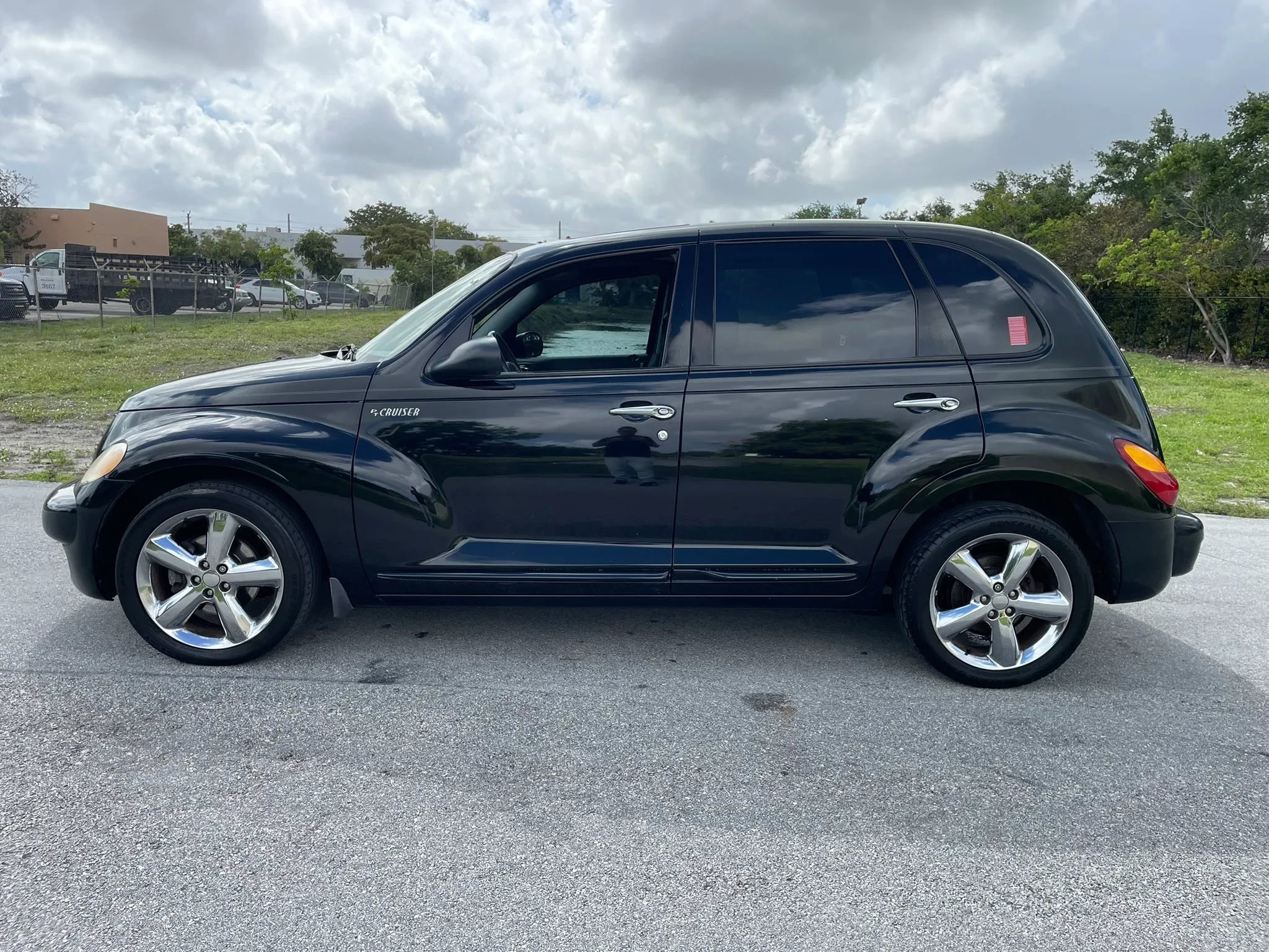 Used 2003 Chrysler PT Cruiser GT image 6