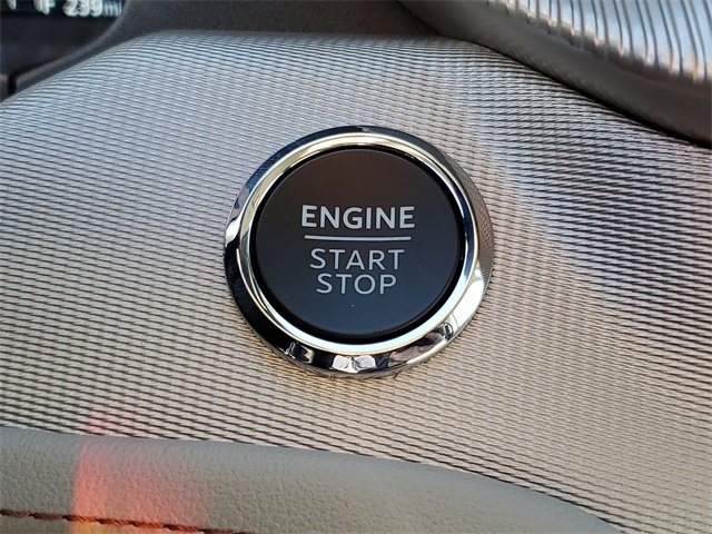 New 2026 Ford Explorer Active w/ Active Comfort Package image 17