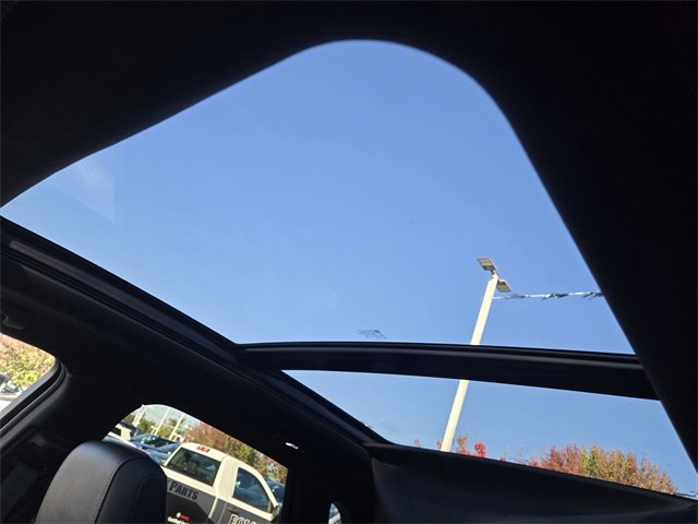 Used 2021 Cadillac XT5 Premium Luxury image 18