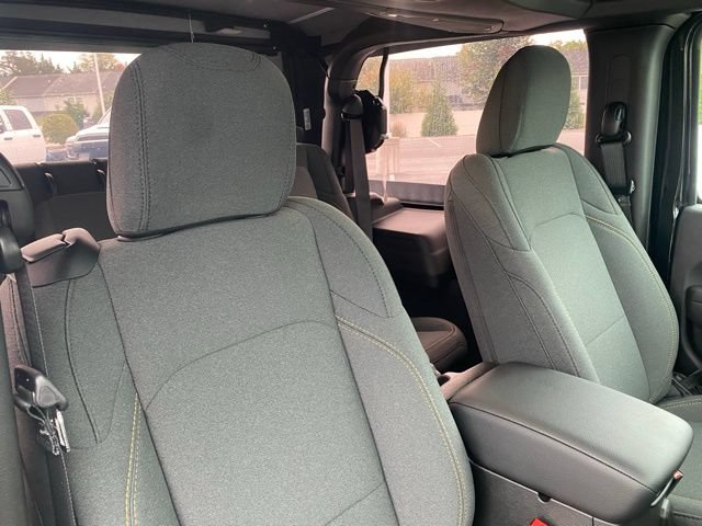 New 2026 Jeep Wrangler Sport AWD/4WD image 29