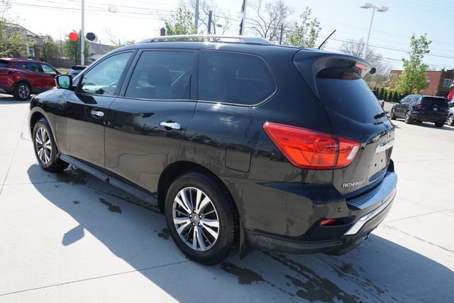 Used 2017 Nissan Pathfinder SL w/ SL Premium Package FWD image 7