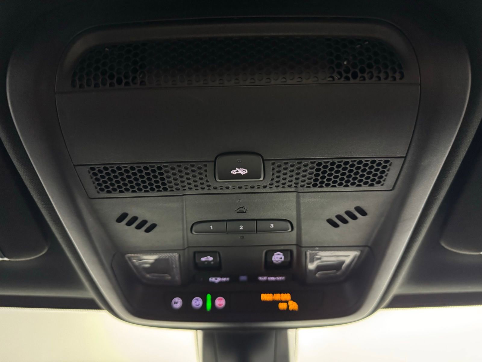 Used 2022 Cadillac XT5 Premium Luxury w/ Technology Package image 26