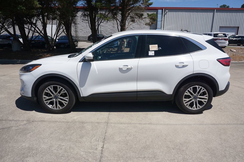 Used 2022 Ford Escape SEL w/ Technology Package AWD/4WD image 17