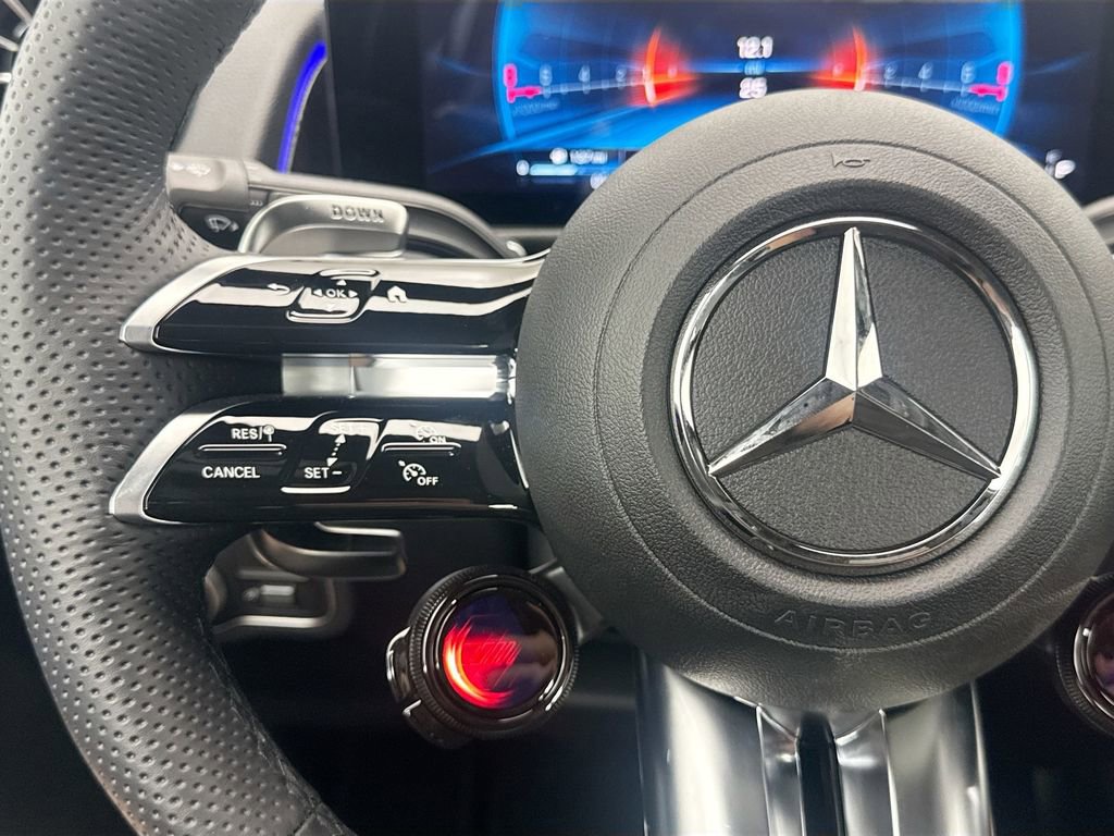 New 2026 Mercedes-Benz GLB 35 AMG 4MATIC image 11