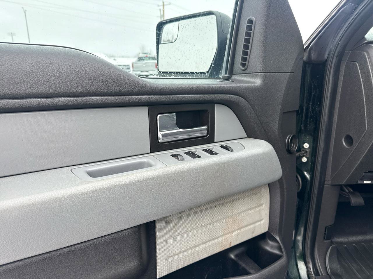 Used 2014 Ford F150 XLT w/ Equipment Group 302A Luxury image 17