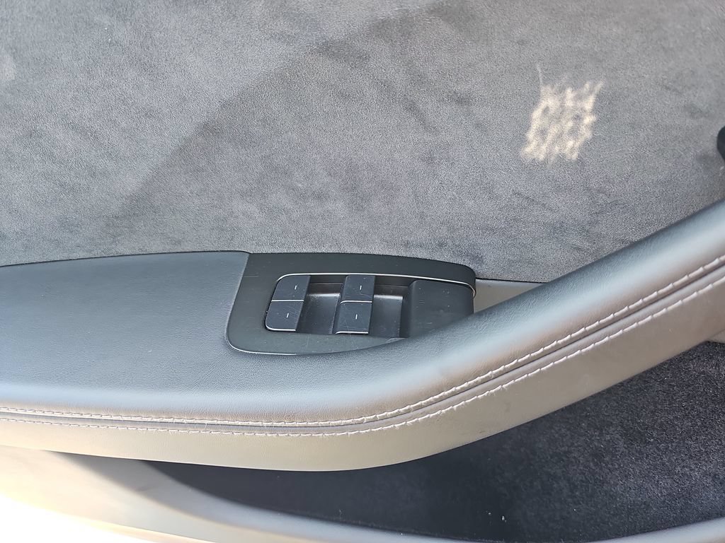 Used 2024 Tesla Model 3 Performance AWD/4WD image 27